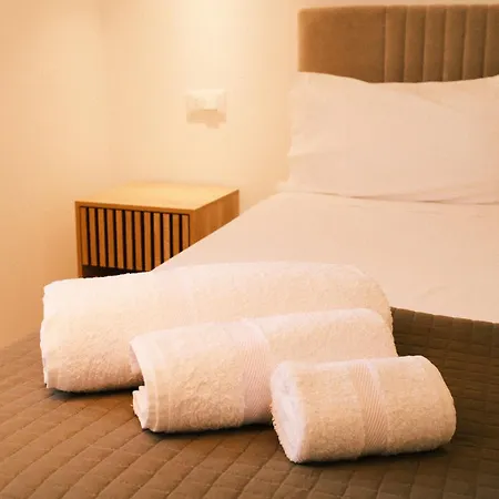 Airrooms 4* Olbia