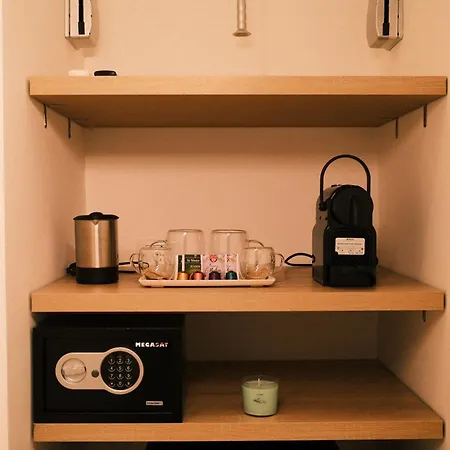 Guest house Airrooms 4*
