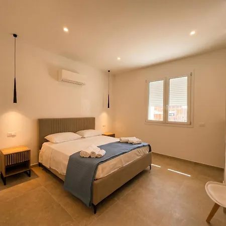 Airrooms Guest house